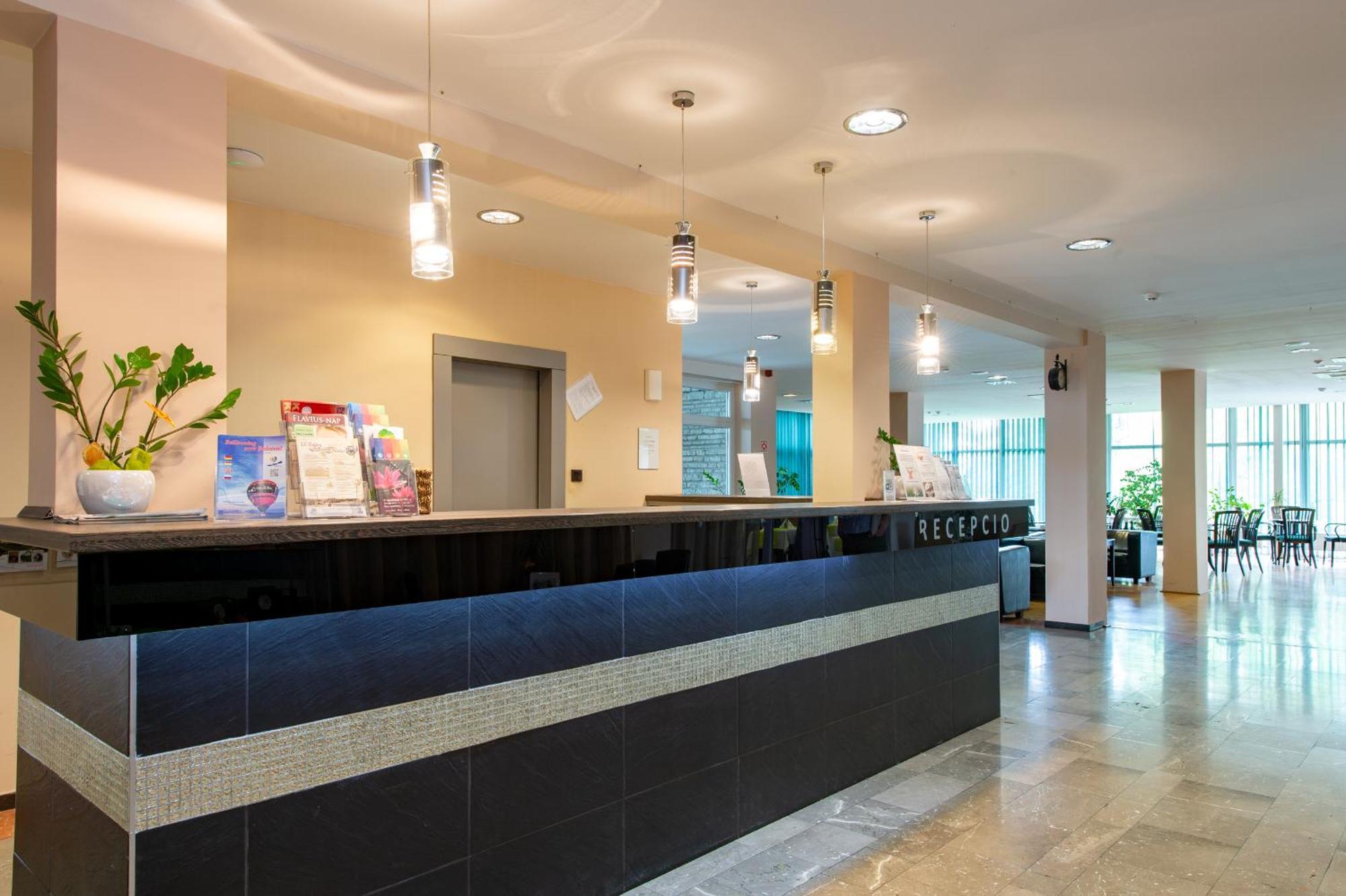 Hotel Fit Hévíz 외부 사진
